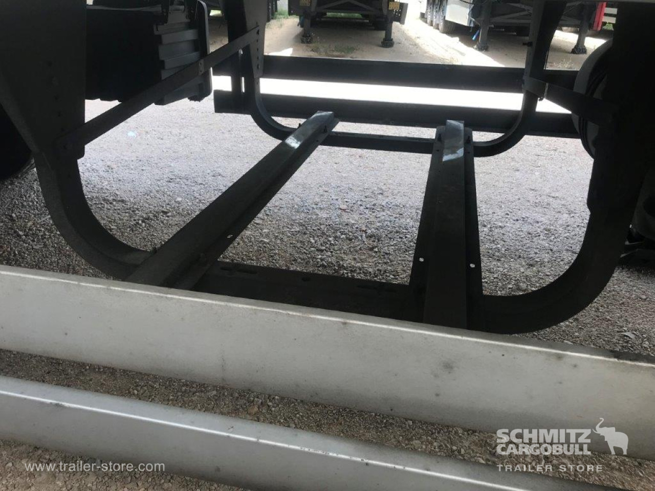 Schmitz Cargobull Semiremolque Frigo Standard 