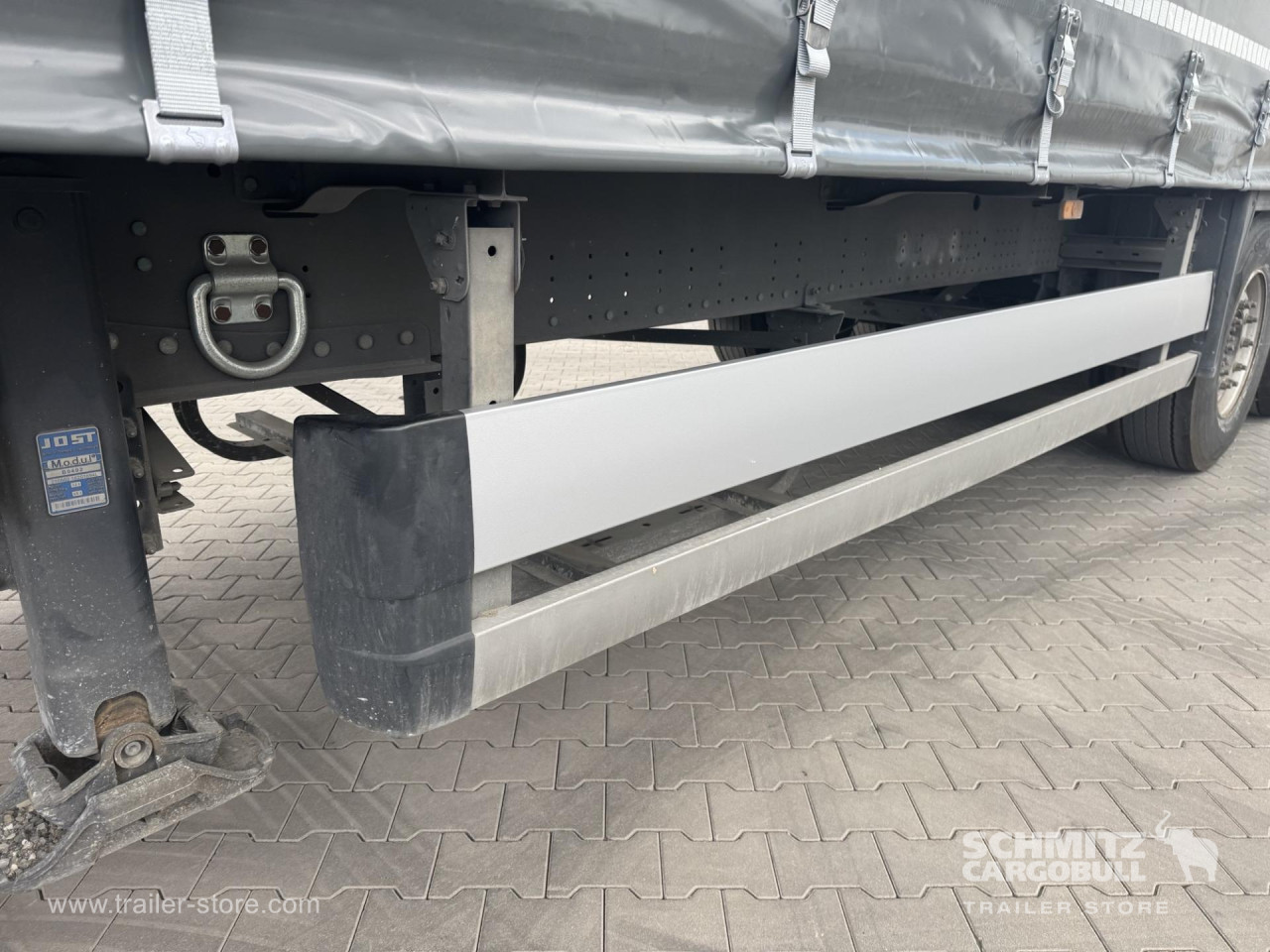 Schmitz Cargobull Curtainsider Standard 