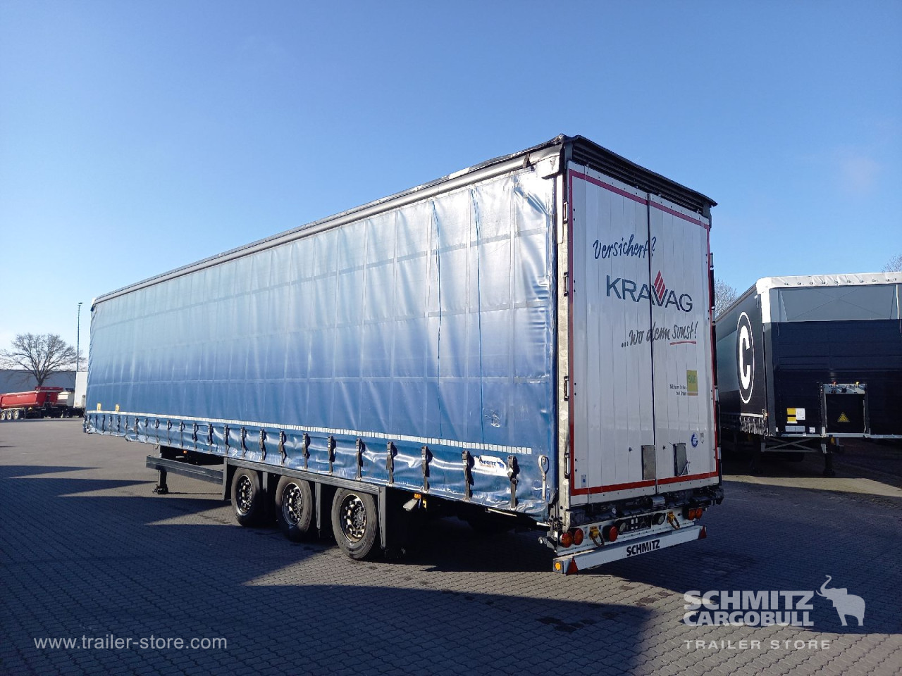 Schmitz Cargobull Curtainsider Mega Getränke 