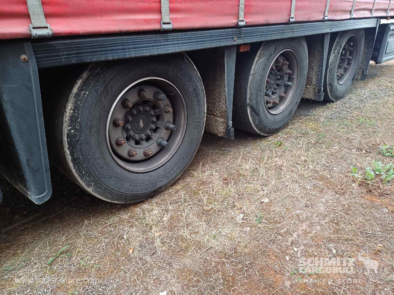 Schmitz Cargobull Curtainsider Mega 