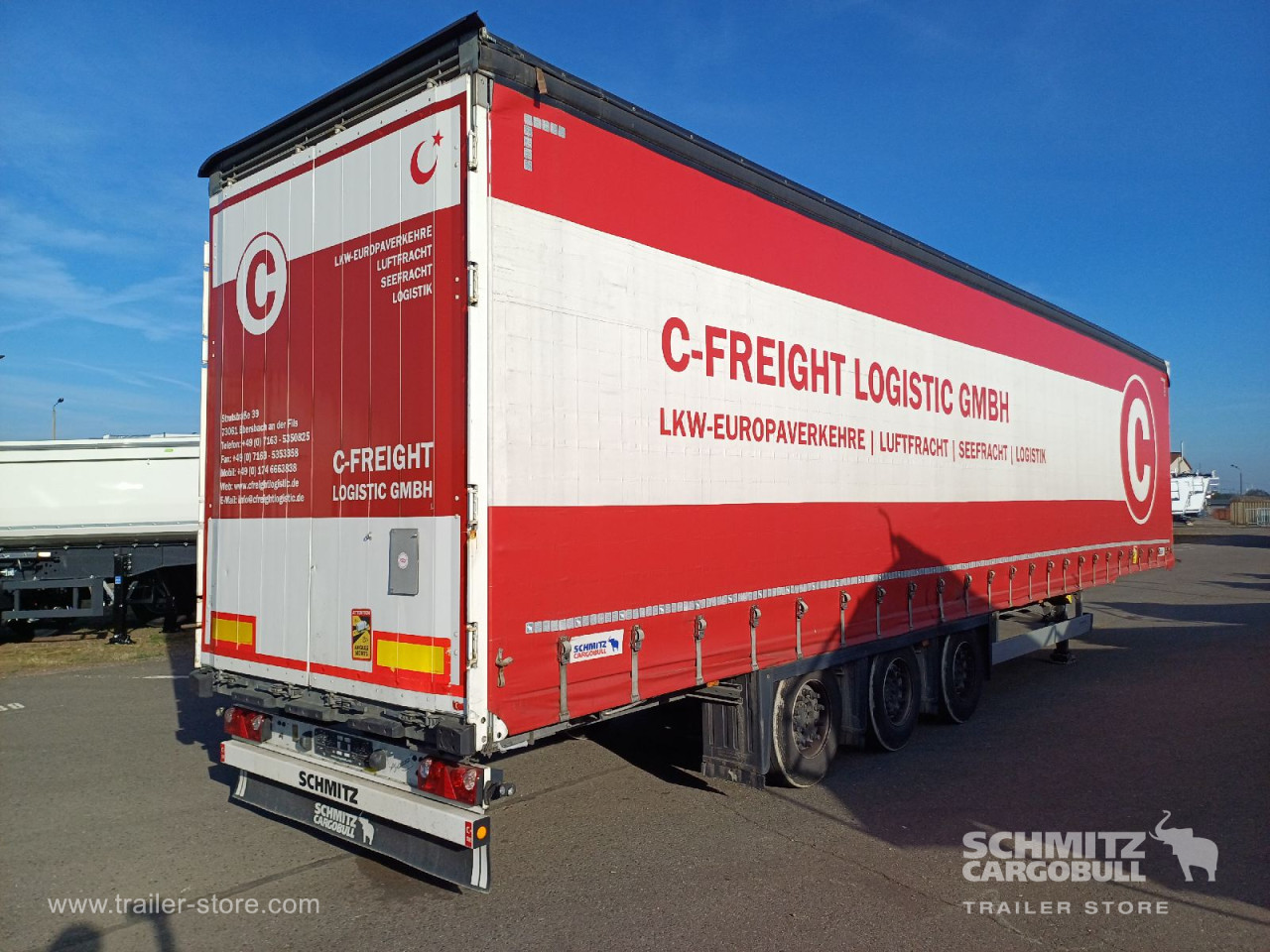 Schmitz Cargobull Curtainsider Mega 