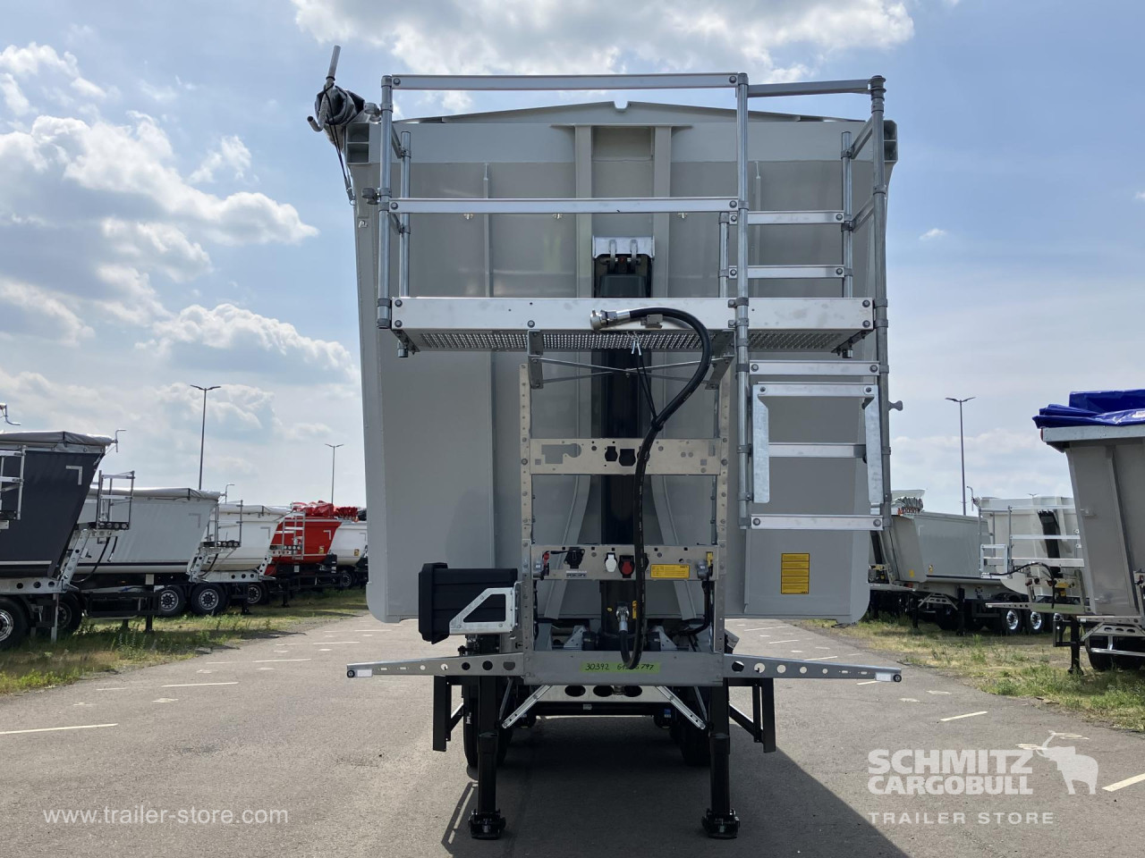 Schmitz Cargobull Kipper Alukastenmulde 