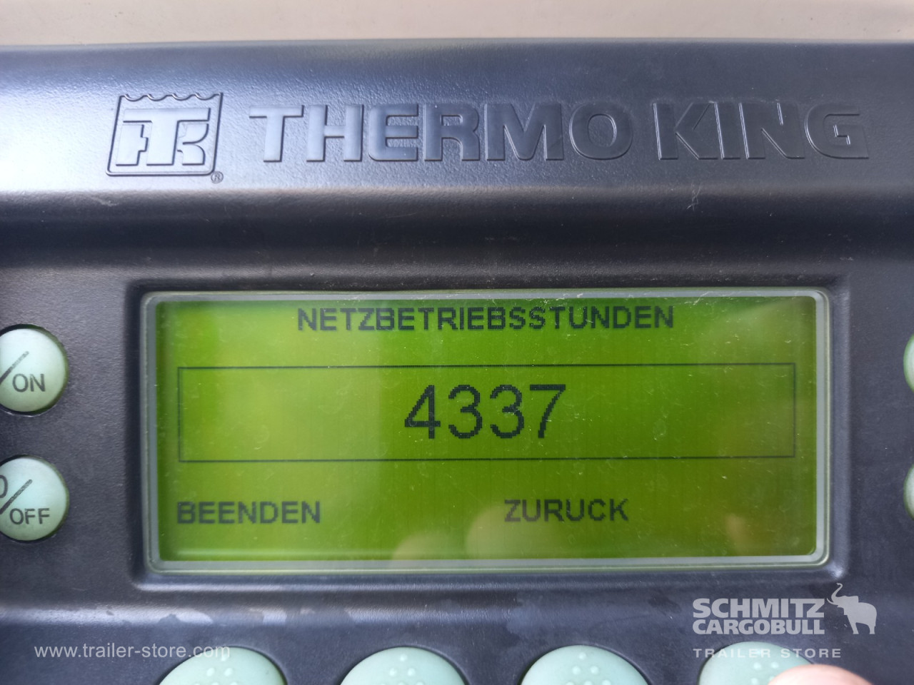 Schmitz Cargobull Tiefkühler Multitemp Doppelstock Trennwand 