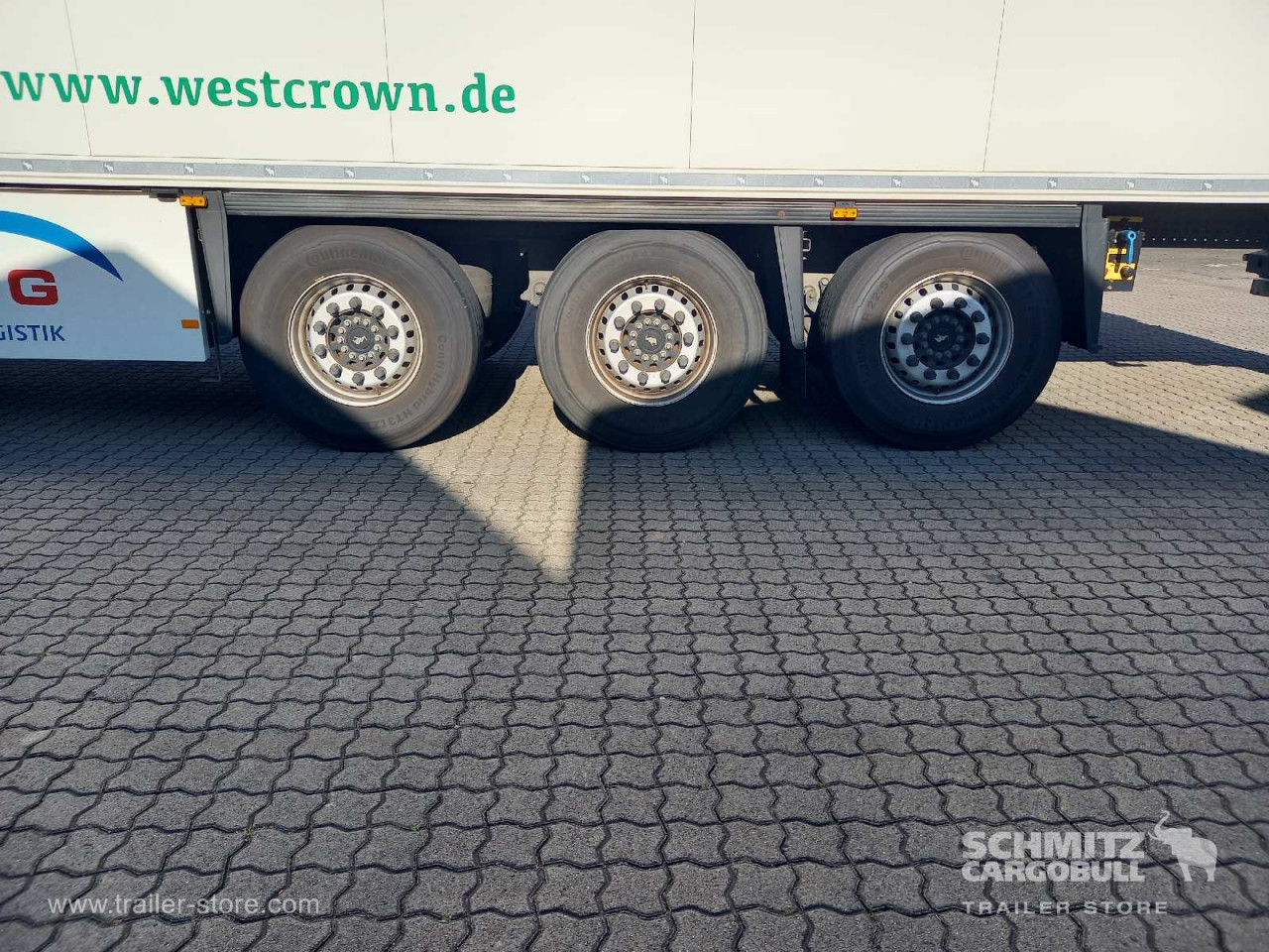 Schmitz Cargobull Tiefkühler Multitemp Doppelstock Trennwand 