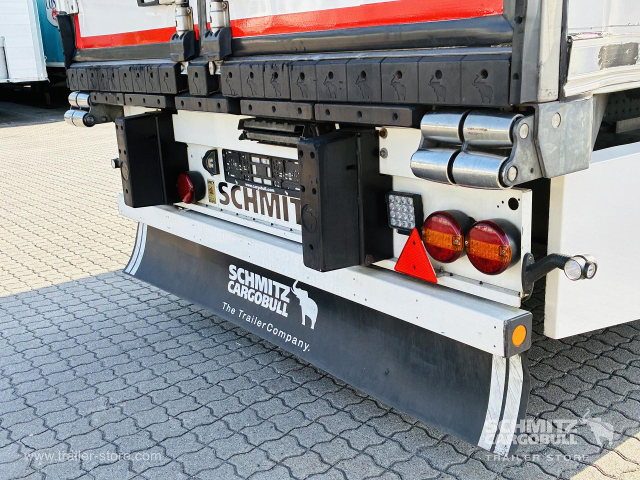 Schmitz Cargobull Tiefkühler Multitemp Trennwand 