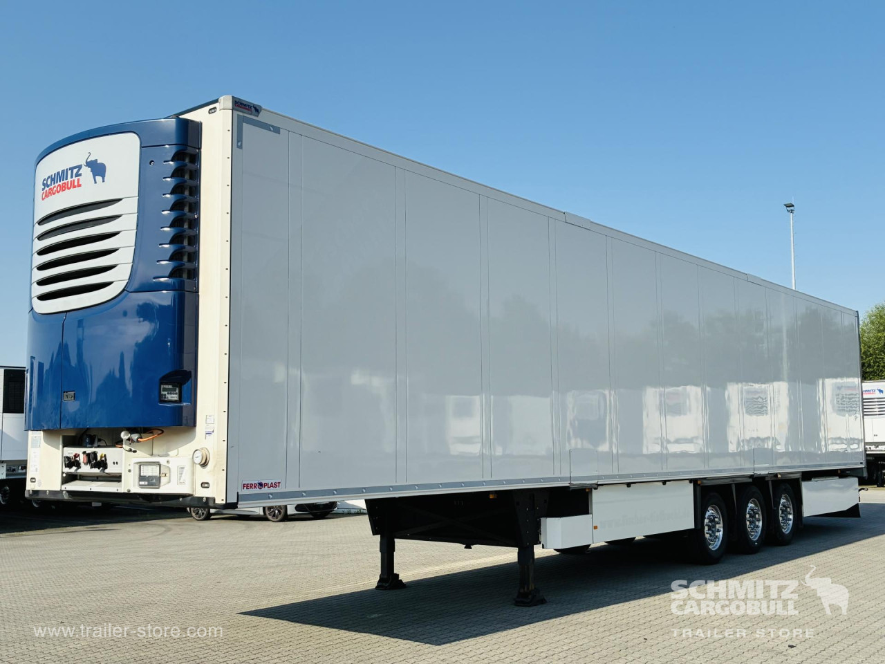 Schmitz Cargobull Tiefkühler Multitemp Trennwand 