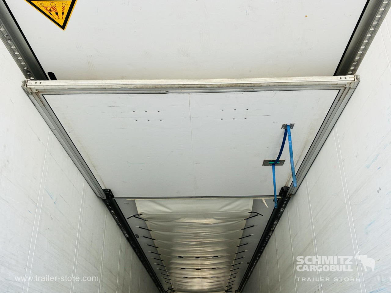 Schmitz Cargobull Tiefkühler Multitemp Trennwand 