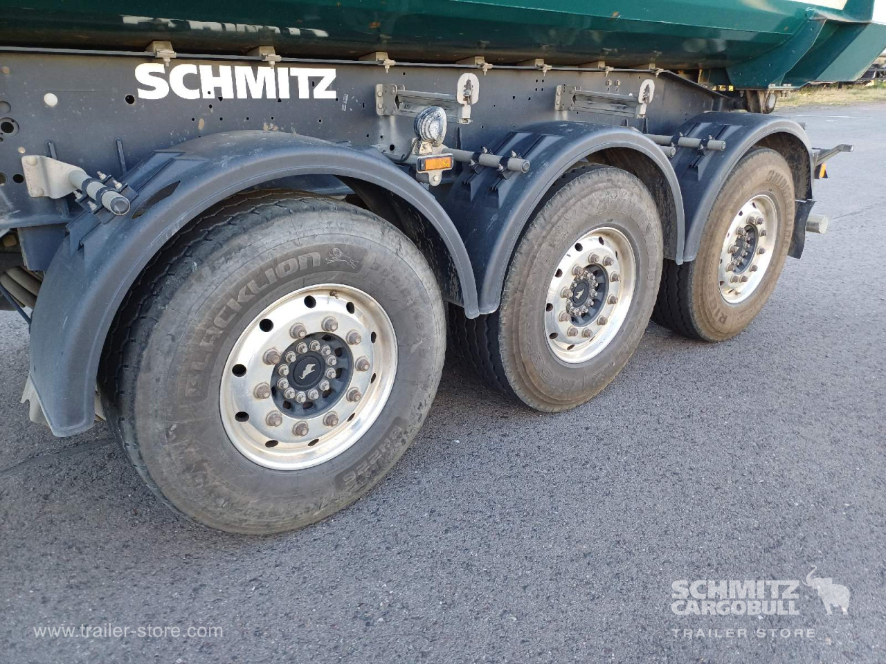 Schmitz Cargobull Kipper Stahlrundmulde 24m³ 