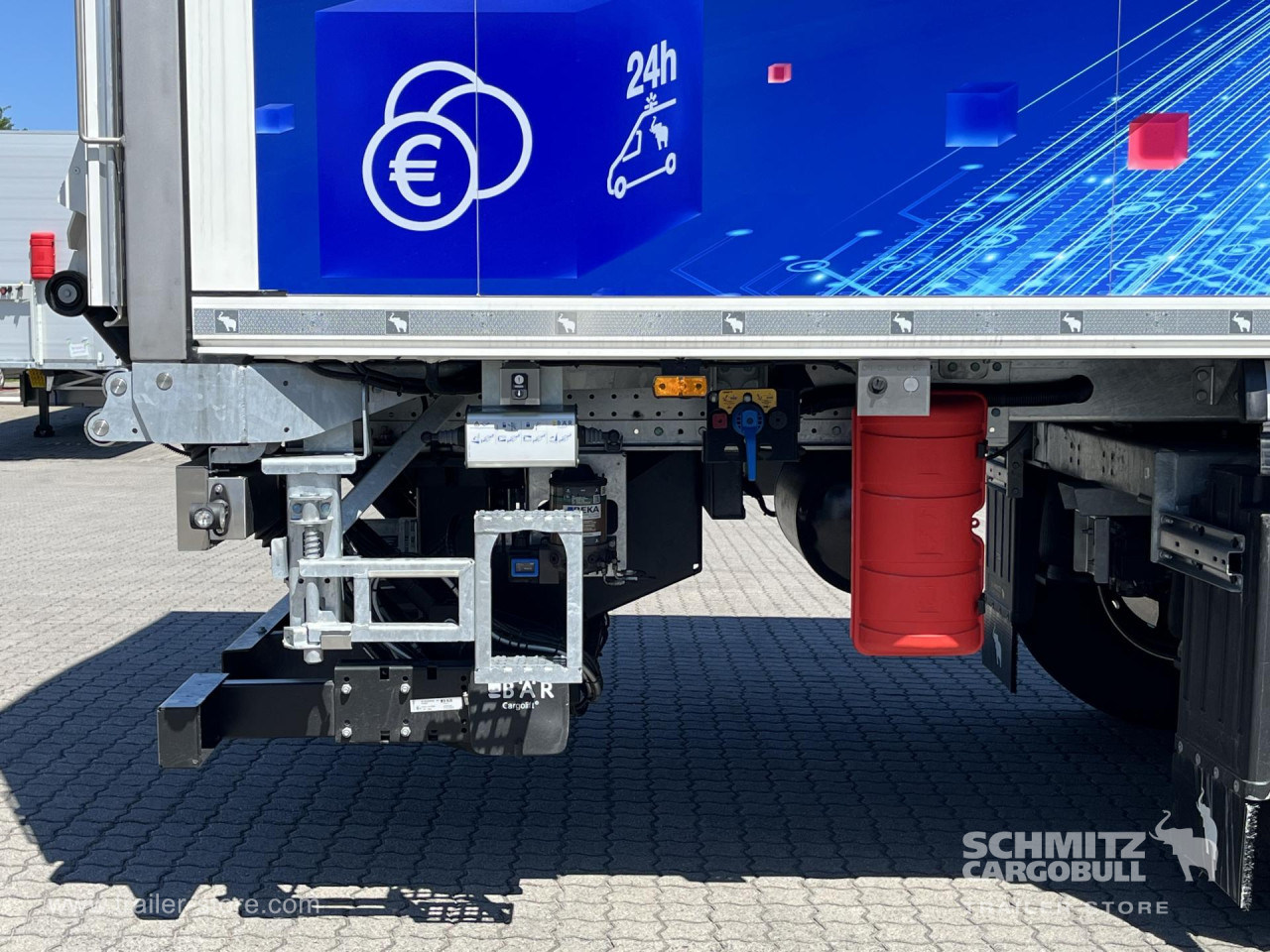 Schmitz Cargobull Frischdienst Standard Trennwand Rolltor Ladebordwand 