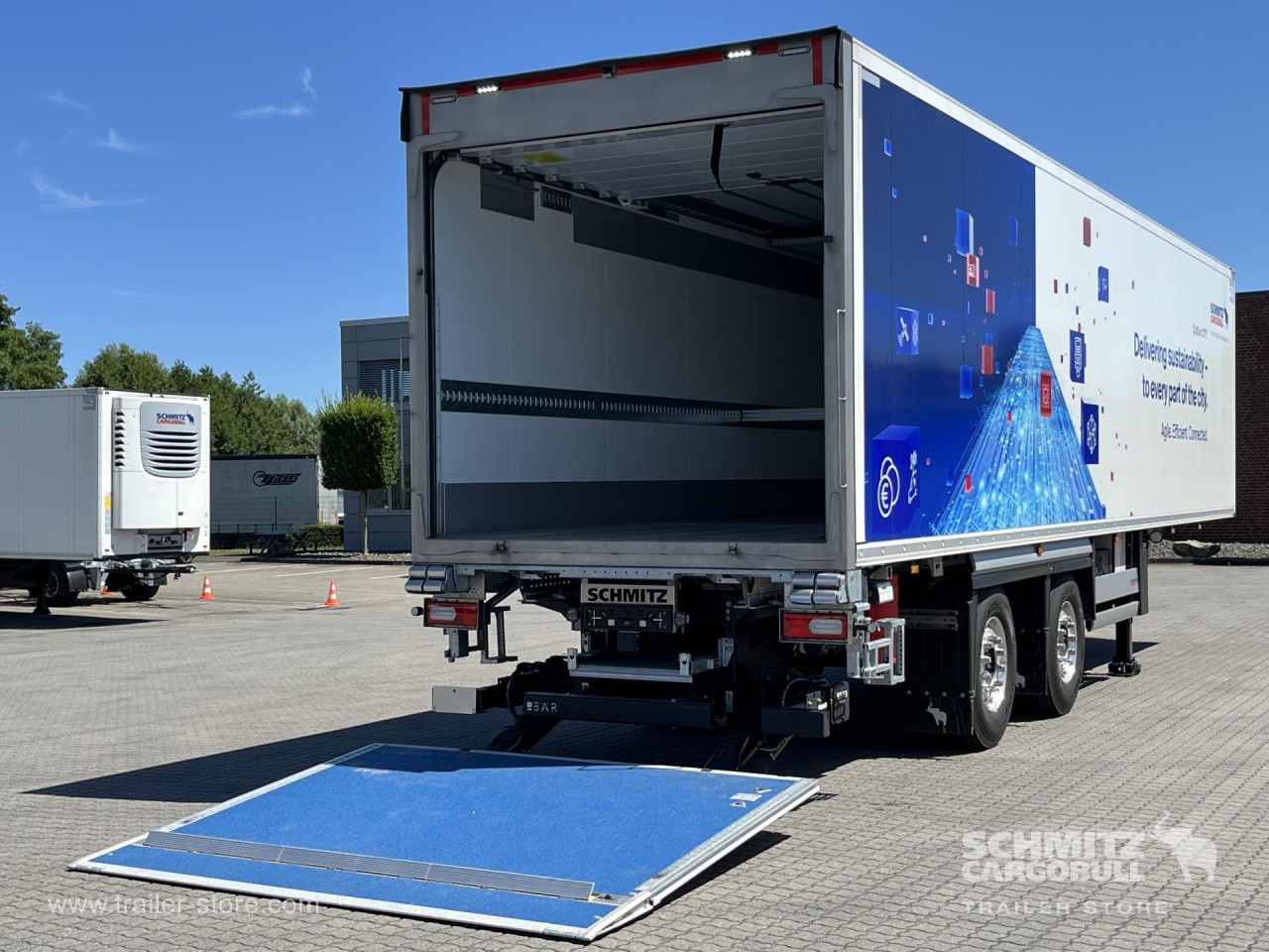 Schmitz Cargobull Frischdienst Standard Trennwand Rolltor Ladebordwand 