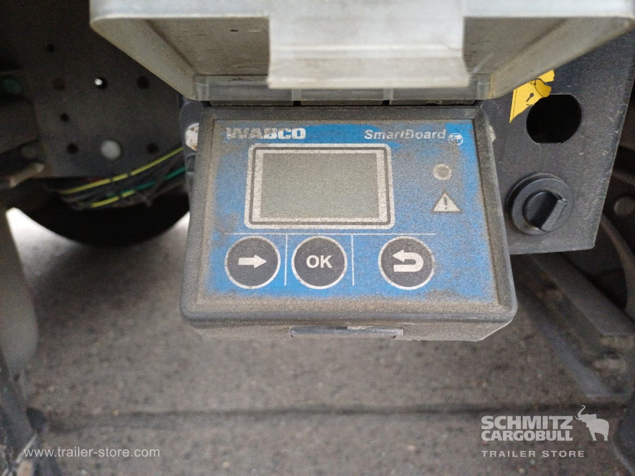 Schmitz Cargobull Curtainsider Standard Staplerhalterung 