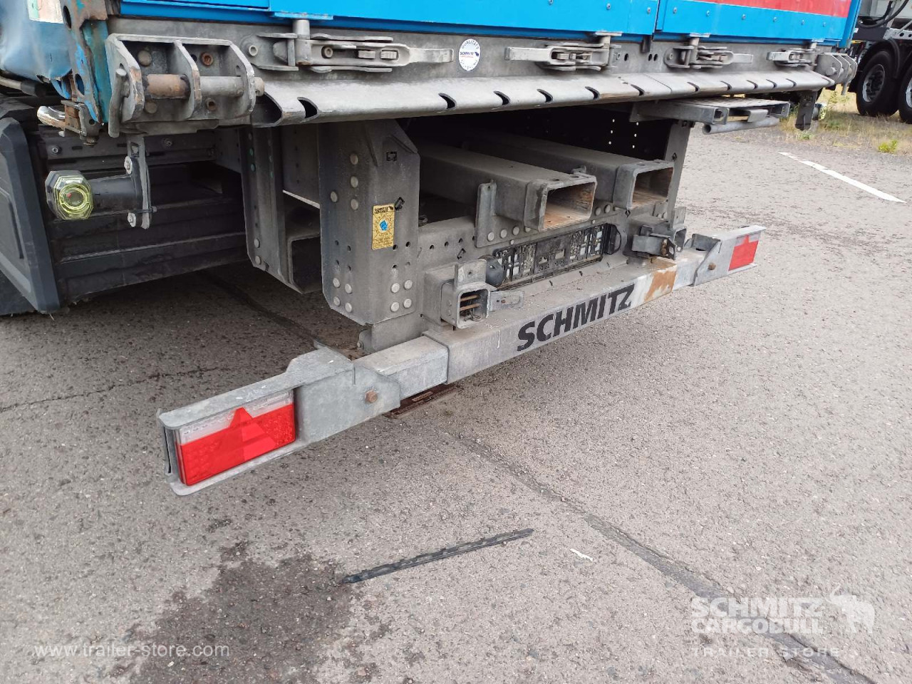 Schmitz Cargobull Curtainsider Standard Staplerhalterung 
