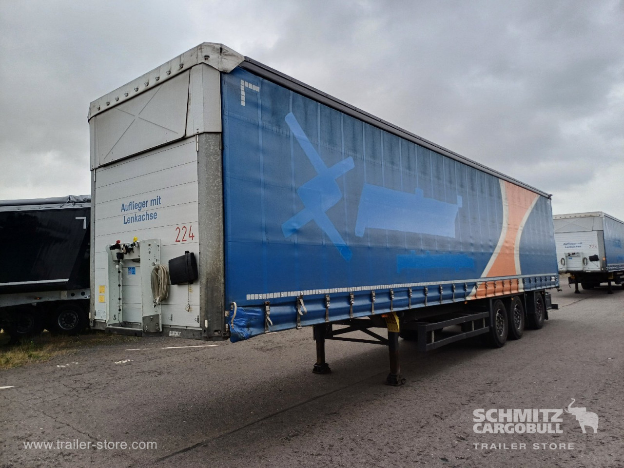 Schmitz Cargobull Curtainsider Standard Staplerhalterung 