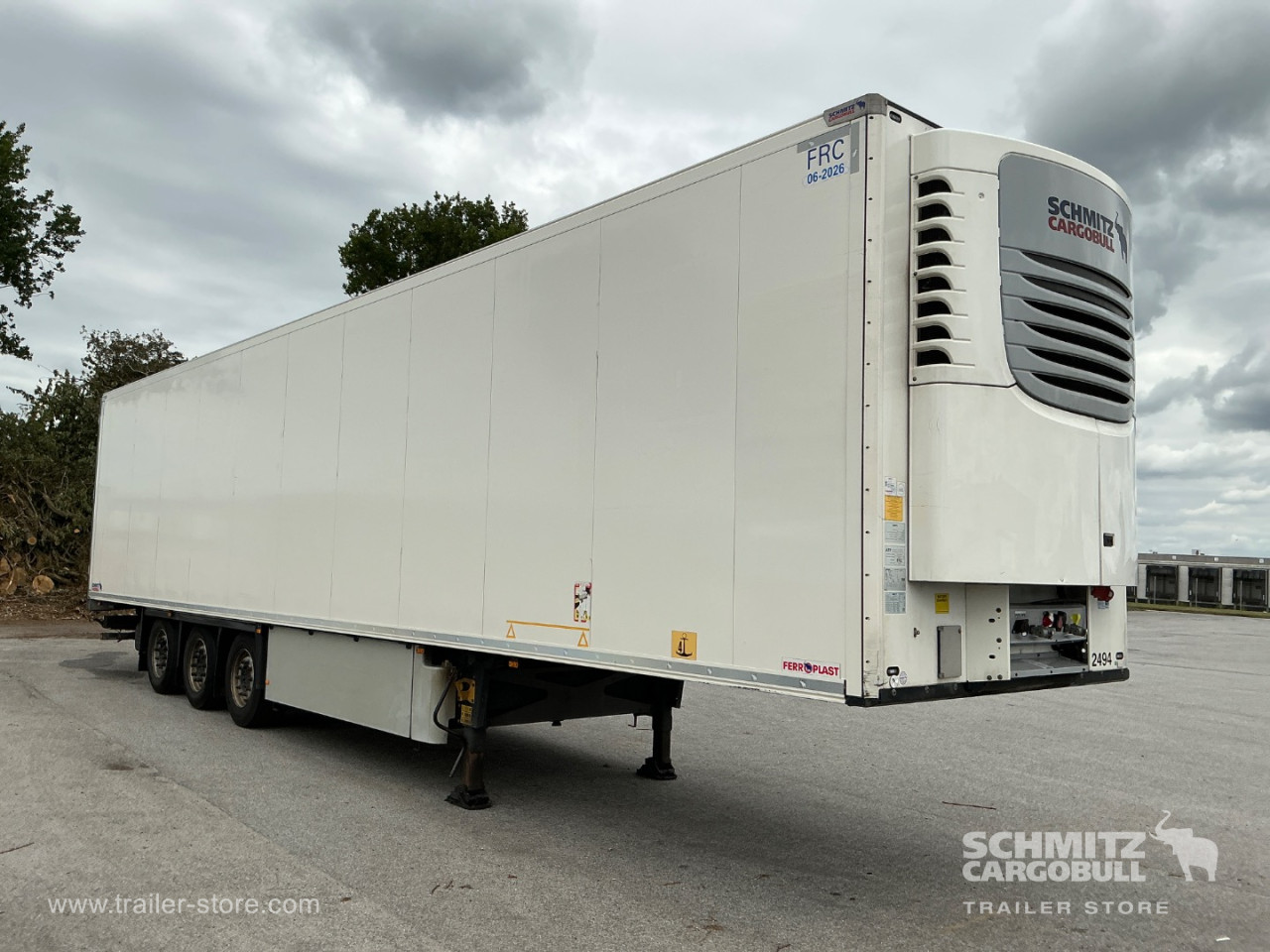 Schmitz Cargobull Reefer Meat hanging system 