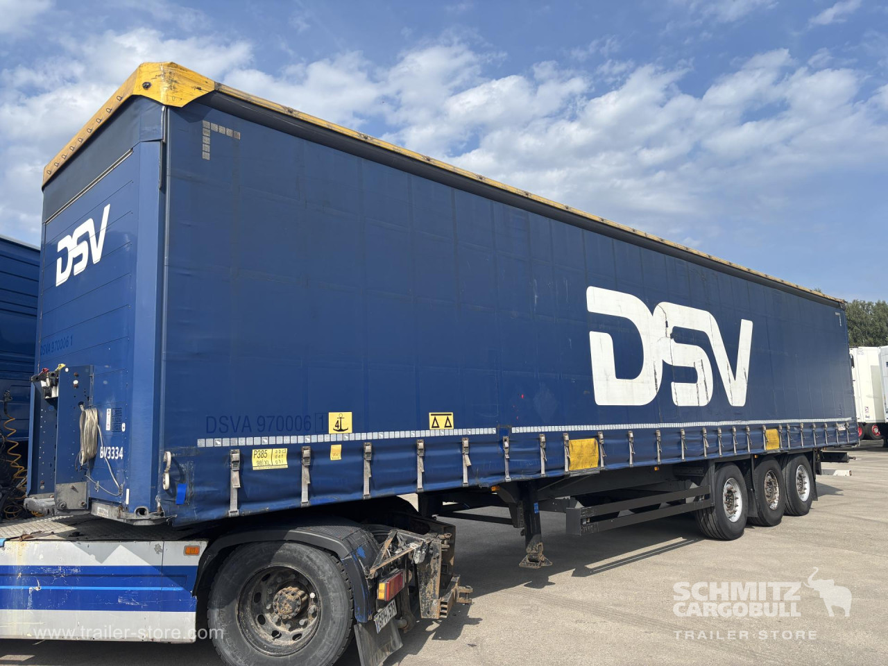 Schmitz Cargobull Curtainsider Standard 