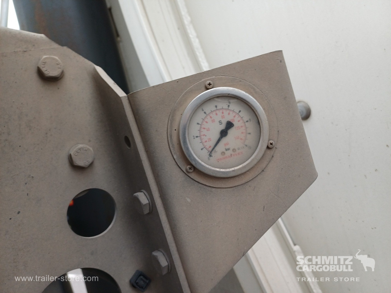 Schmitz Cargobull Kipper Alukastenmulde 24m³ 