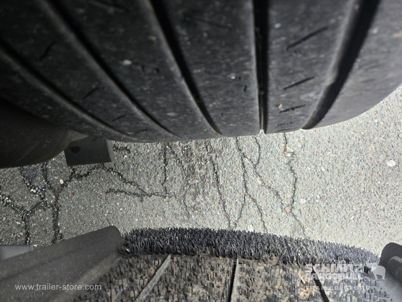 Schmitz Cargobull Curtainsider Varios 