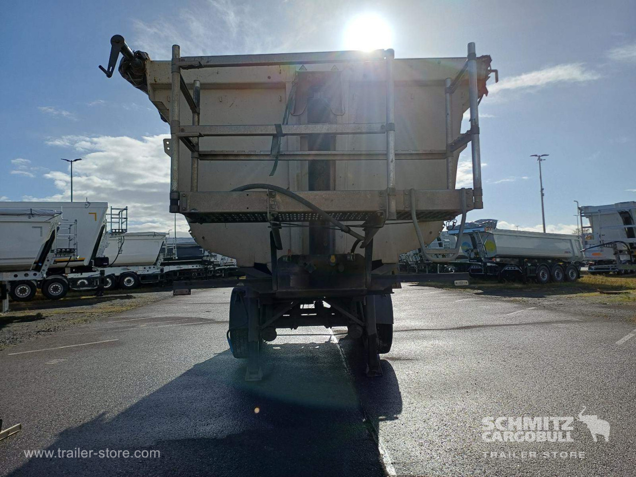 MEILLER Kipper Stahlrundmulde 26m³ 