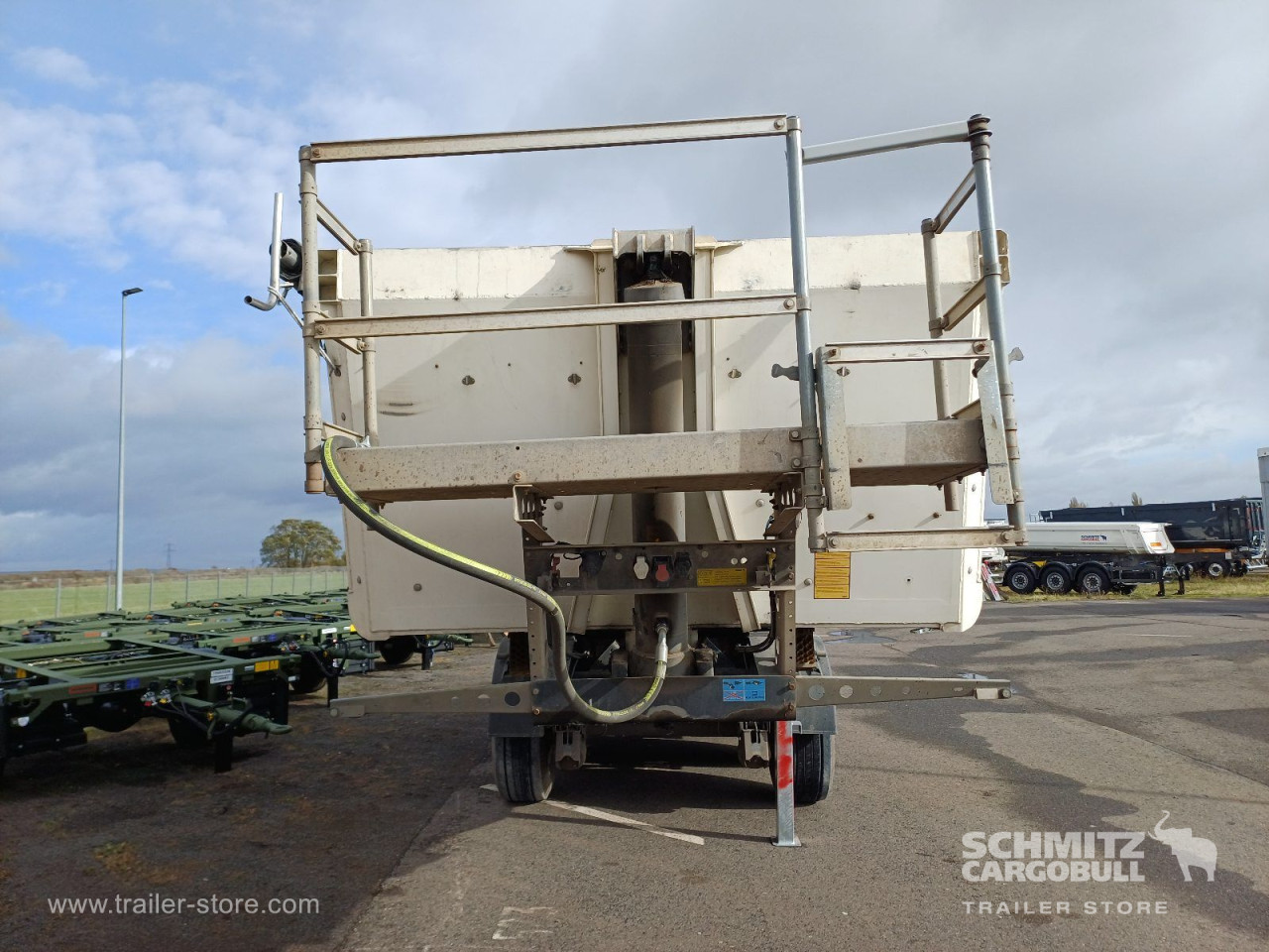 Schmitz Cargobull Kipper Alukastenmulde 24m³ 