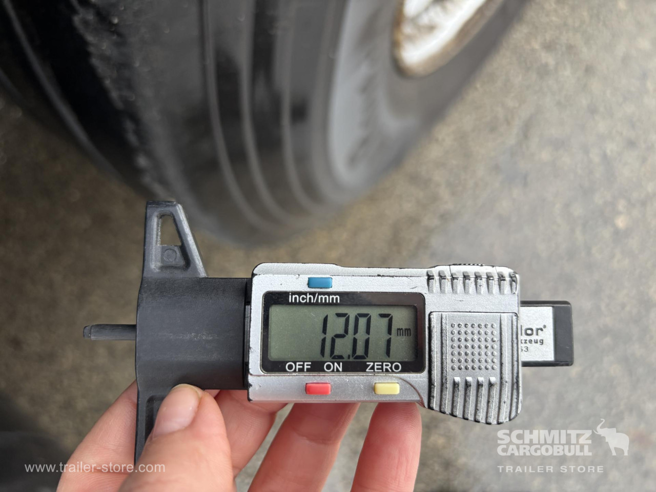 Schmitz Cargobull Curtainsider Standard 