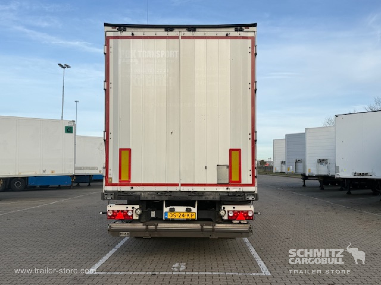 Schmitz Cargobull Oplegger Kasten Standard Taillift 