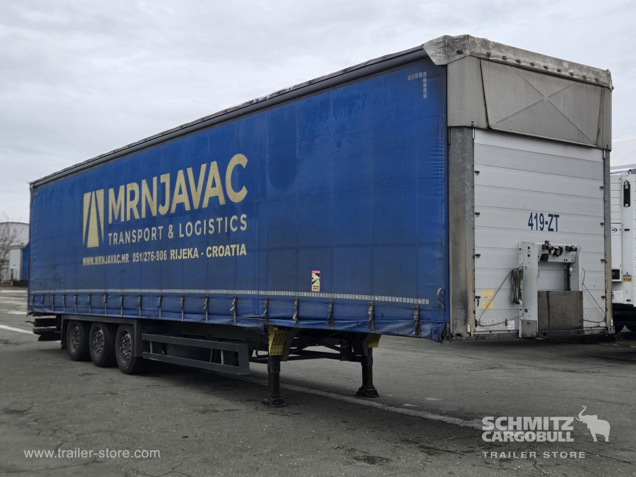 Schmitz Cargobull Curtainsider Varios 