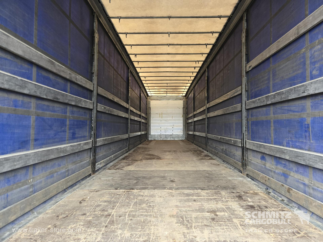 Schmitz Cargobull Curtainsider Varios 