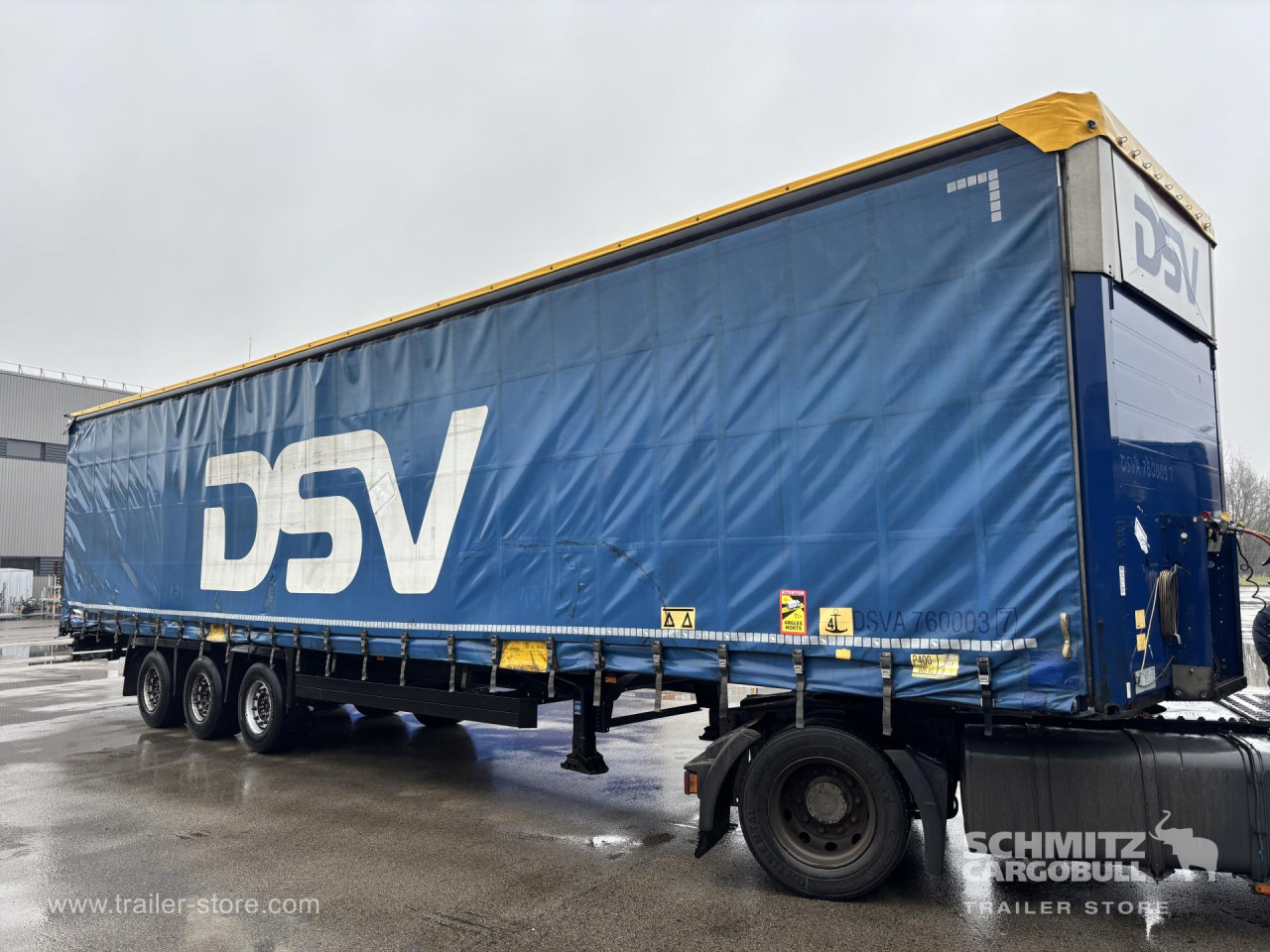 Schmitz Cargobull Curtainsider Mega 