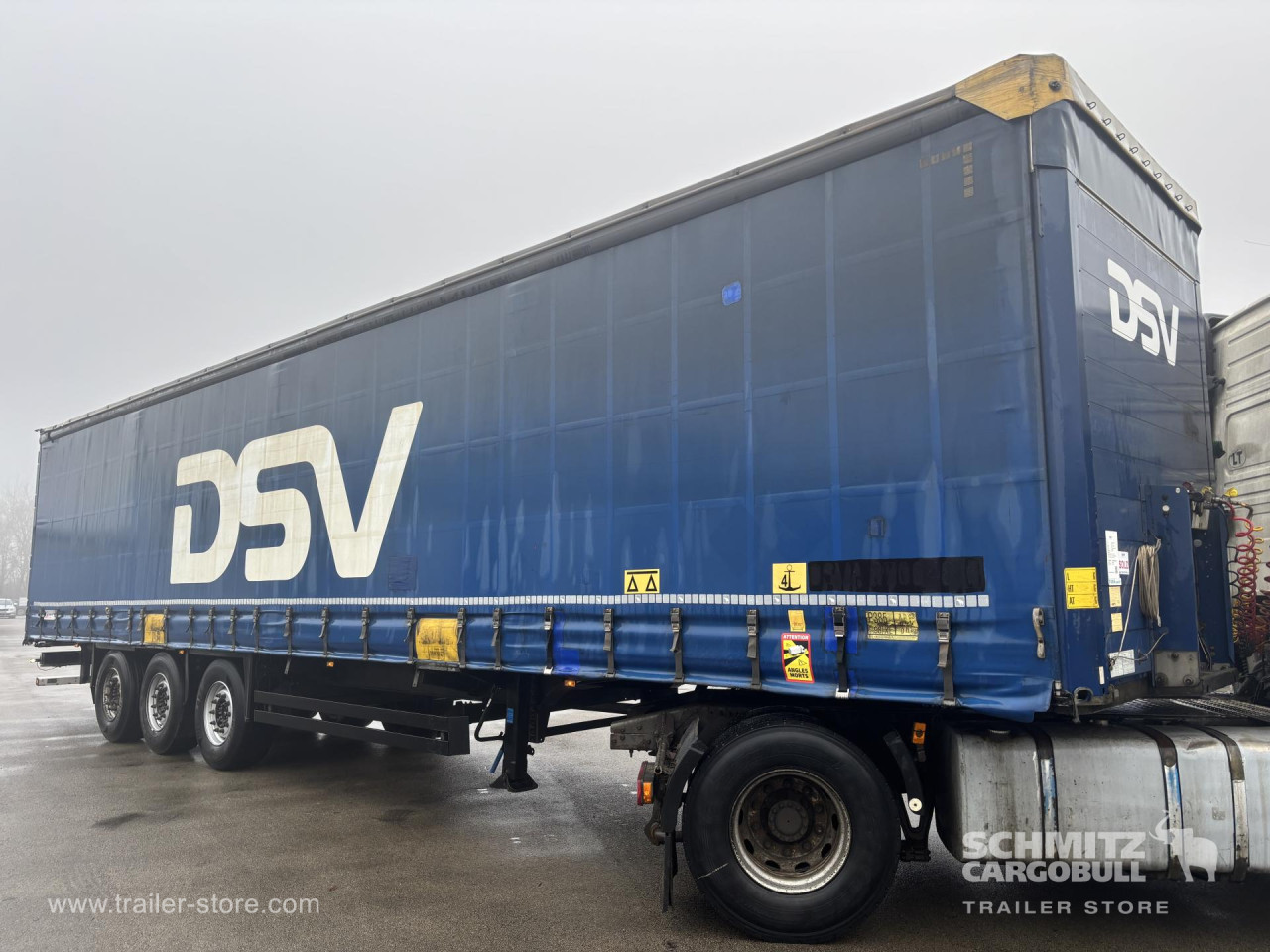 Schmitz Cargobull Curtainsider Standard 