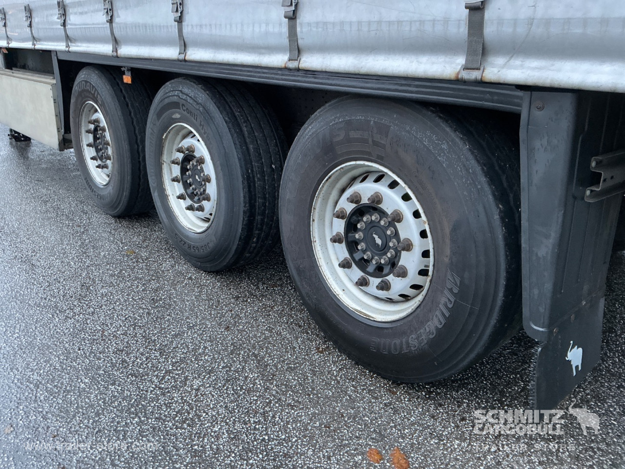 Schmitz Cargobull Curtainsider Standard , Folding wall right 