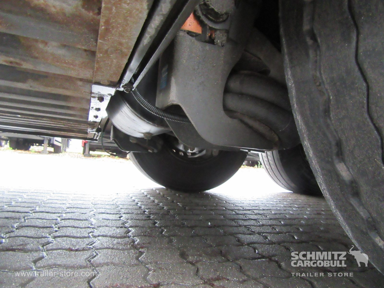 Schmitz Cargobull Trockenfrachtkoffer Faltwand Faltwandtür beidseitig 