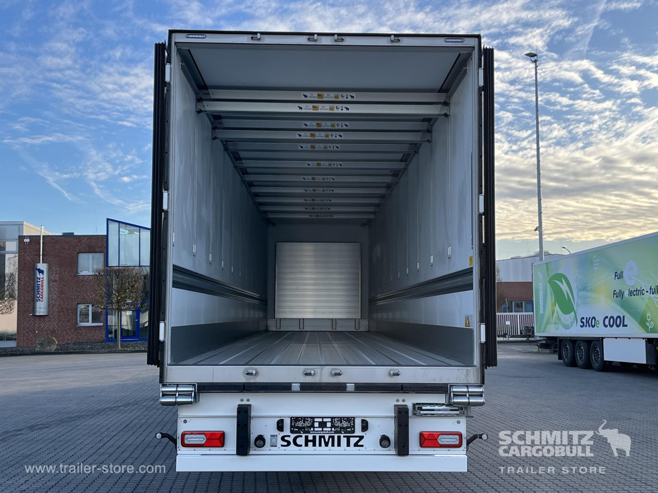 Schmitz Cargobull Tiefkühler Standard Doppelstock Trennwand 