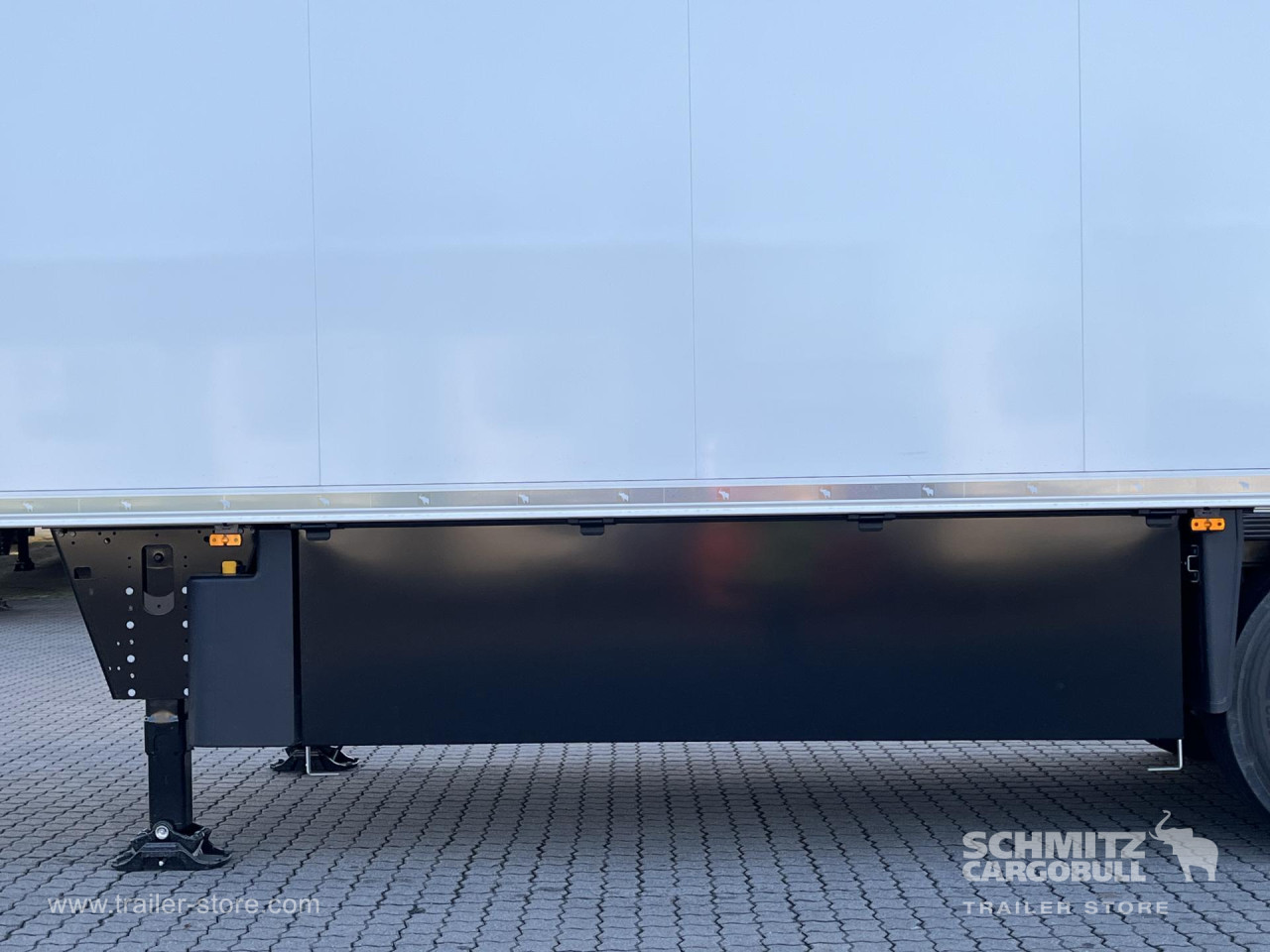 Schmitz Cargobull Tiefkühler Standard Doppelstock Trennwand 