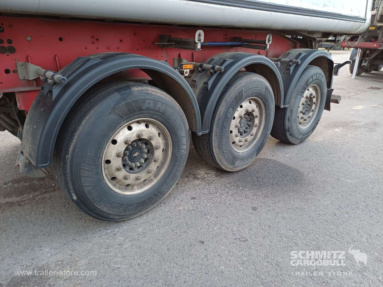 Schmitz Cargobull Kipper Alukastenmulde 27m³ 