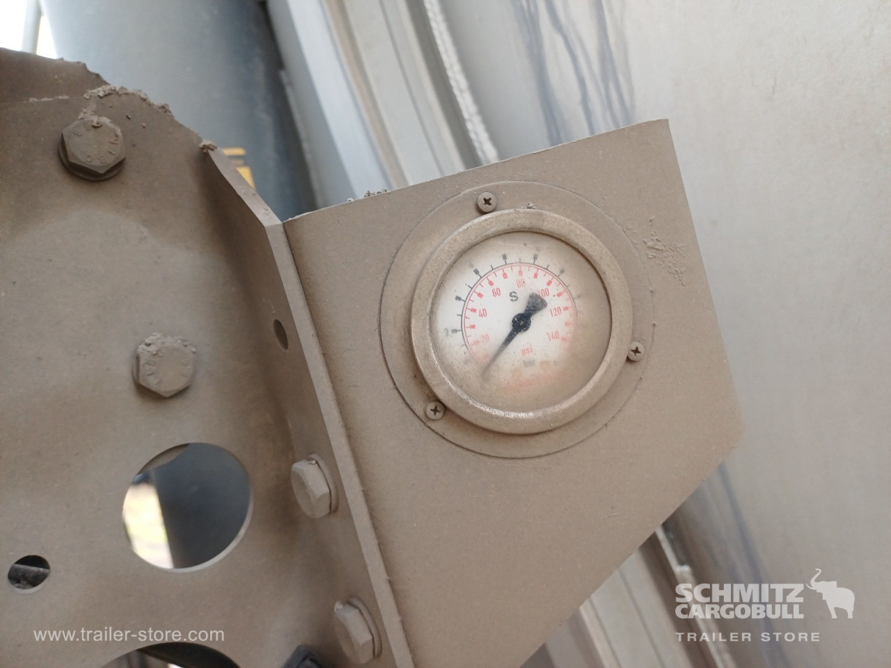 Schmitz Cargobull Kipper Alukastenmulde 27m³ 