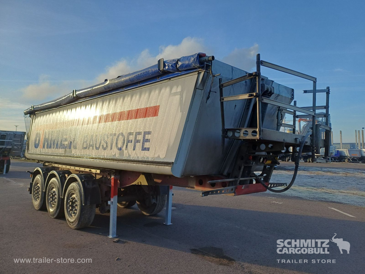 Schmitz Cargobull Kipper Alukastenmulde 27m³ 