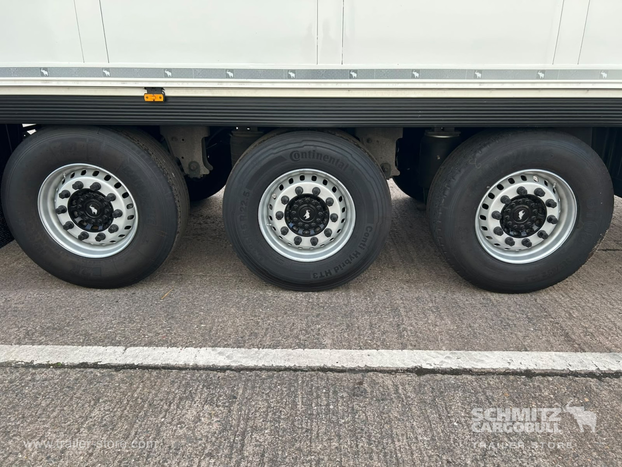 Schmitz Cargobull Reefer Multitemp Taillift 