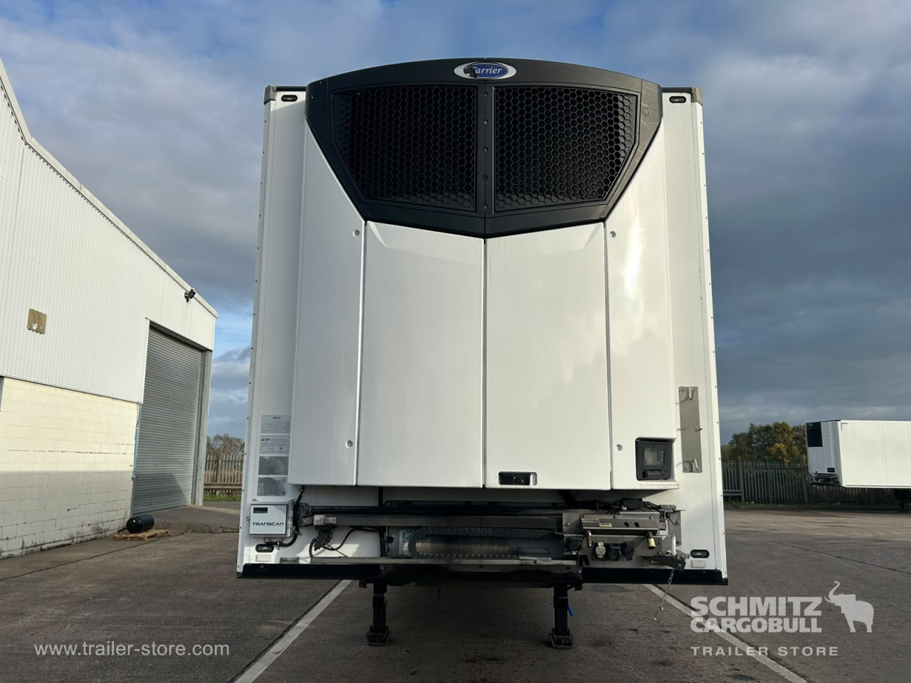 Schmitz Cargobull Reefer Multitemp Taillift 