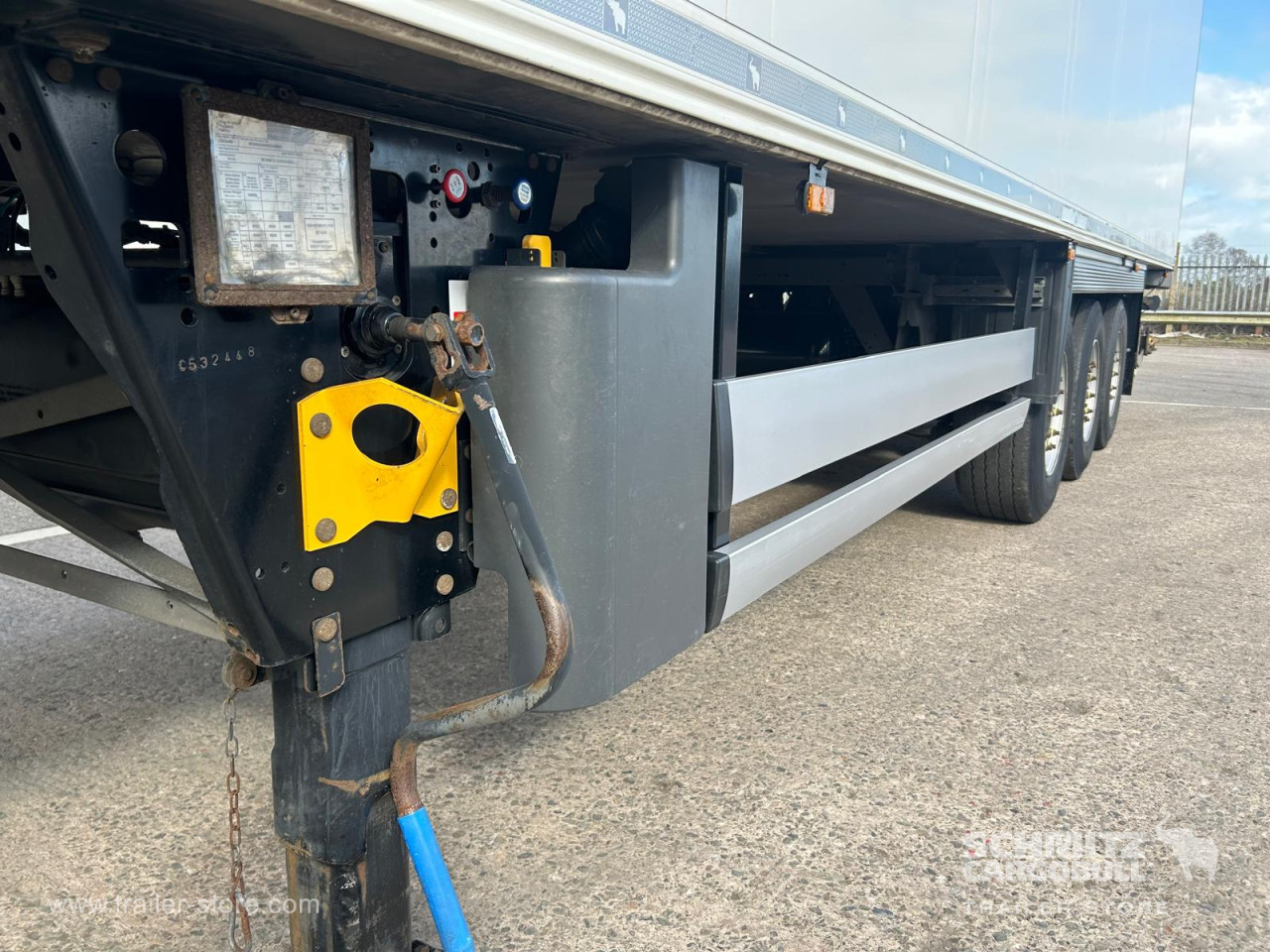 Schmitz Cargobull Reefer Multitemp Taillift 