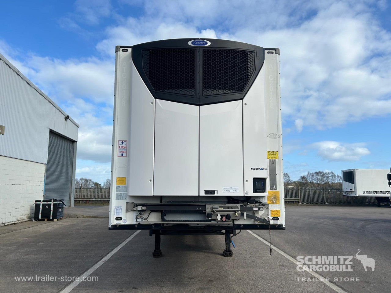 Schmitz Cargobull Reefer Multitemp Taillift 