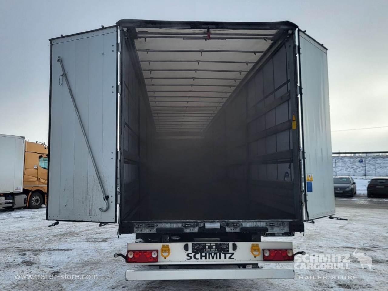 Schmitz Cargobull Curtainsider Standard 