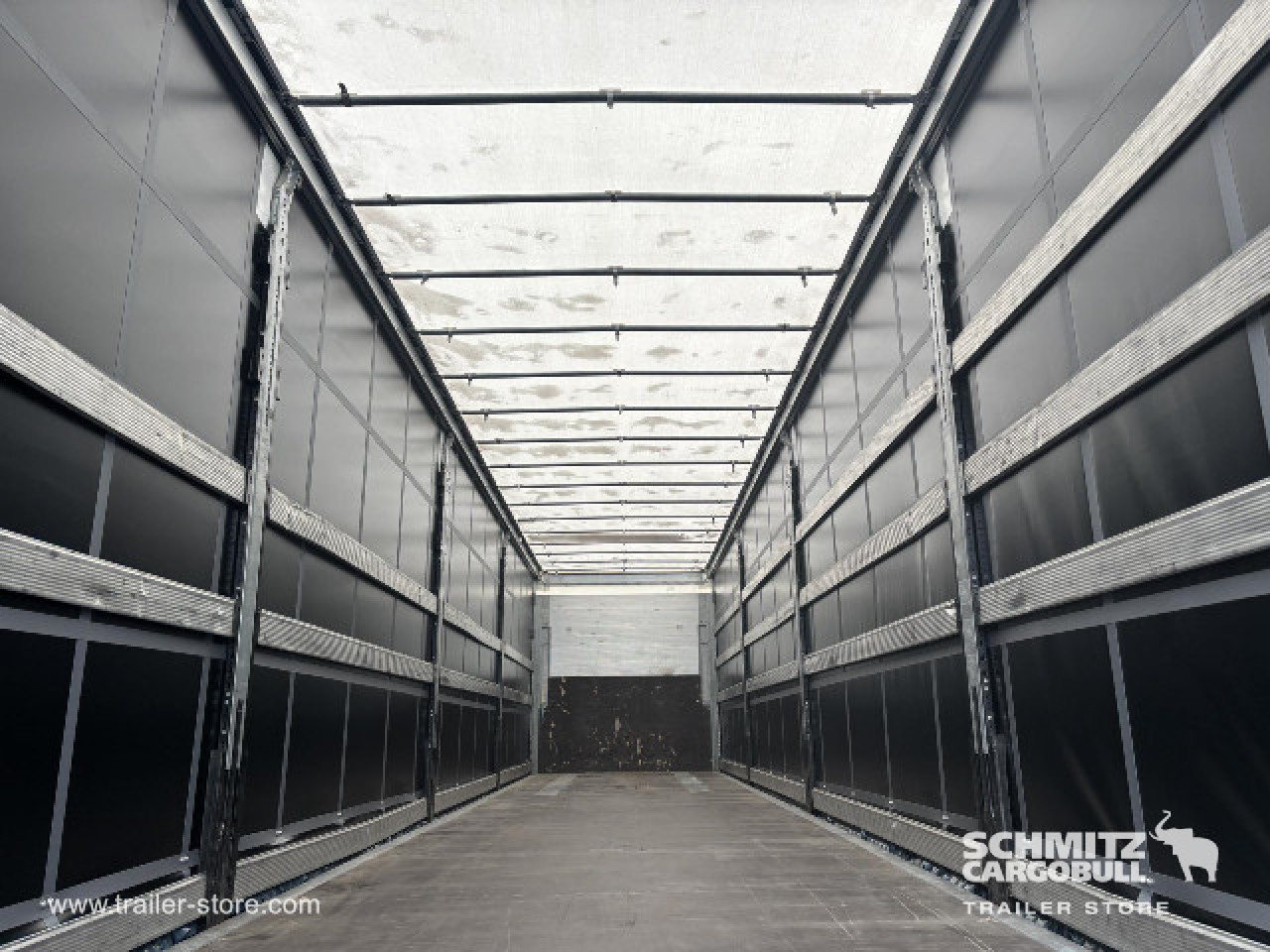Schmitz Cargobull Curtainsider Standard 