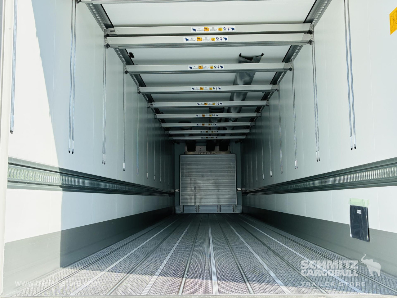 Schmitz Cargobull Tiefkühler Standard Doppelstock Trennwand 