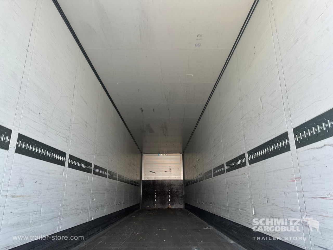 Schmitz Cargobull Semitrailer Caisse sêche Mega 