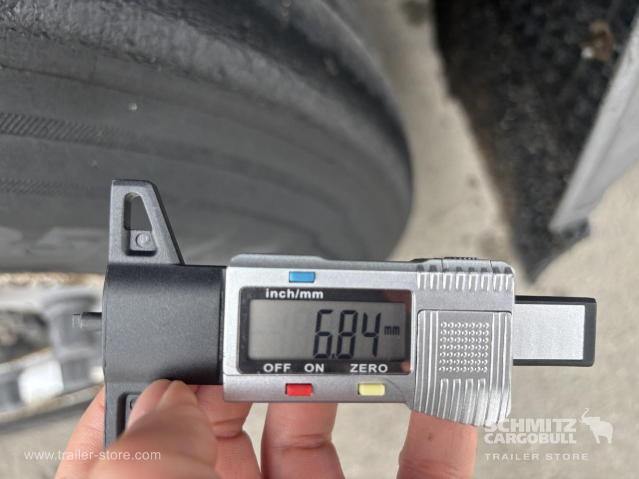 Schmitz Cargobull Curtainsider Standard 