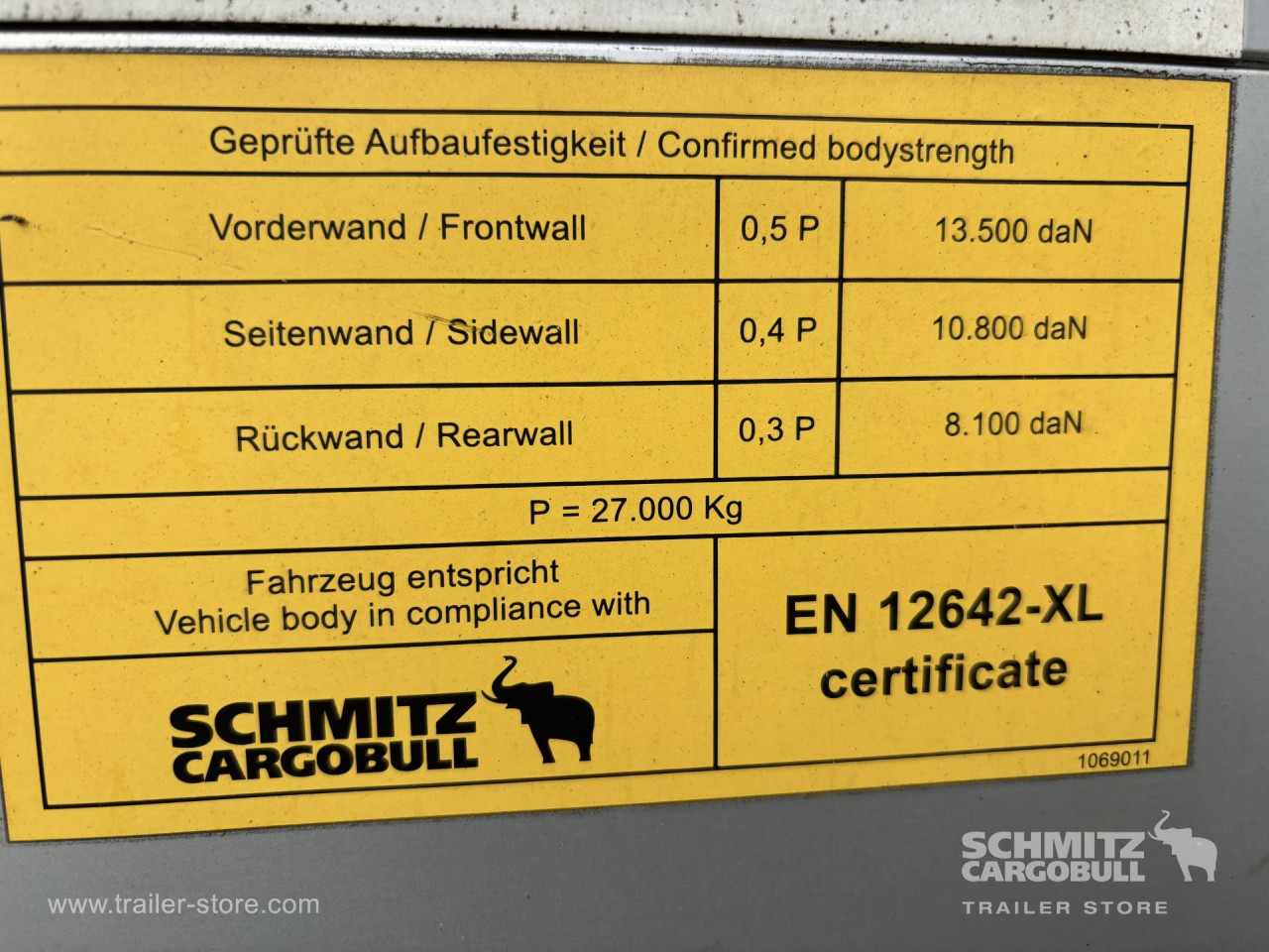 Schmitz Cargobull Curtainsider Standard 