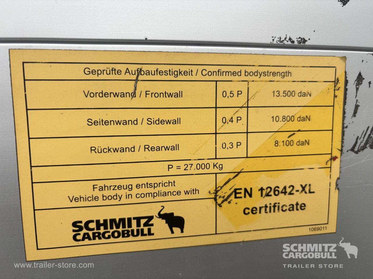 Schmitz Cargobull Curtainsider Standard 