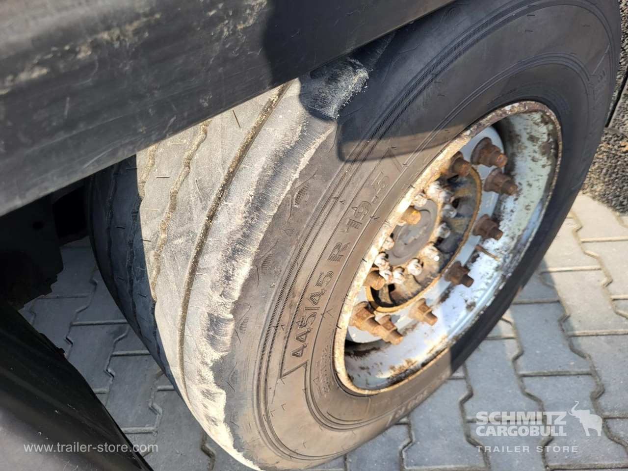 Schmitz Cargobull Curtainsider paper 