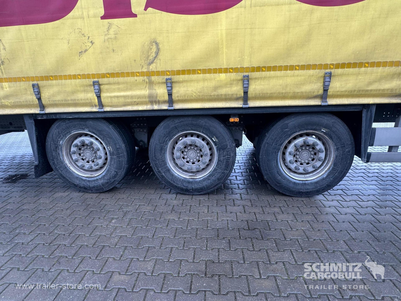Schmitz Cargobull Curtainsider Standard 