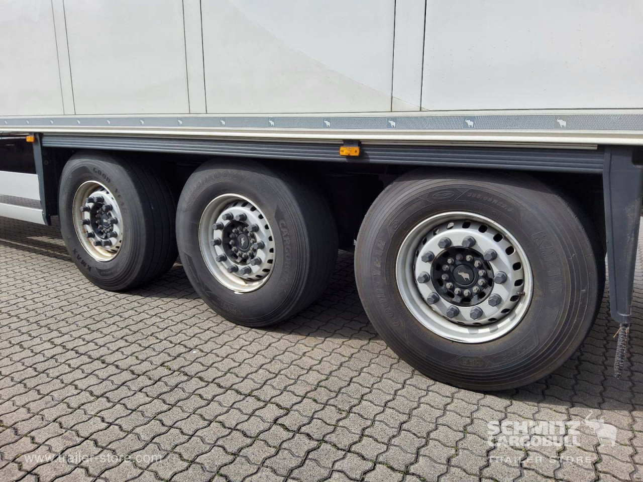 Schmitz Cargobull Tiefkühler Standard Doppelstock 